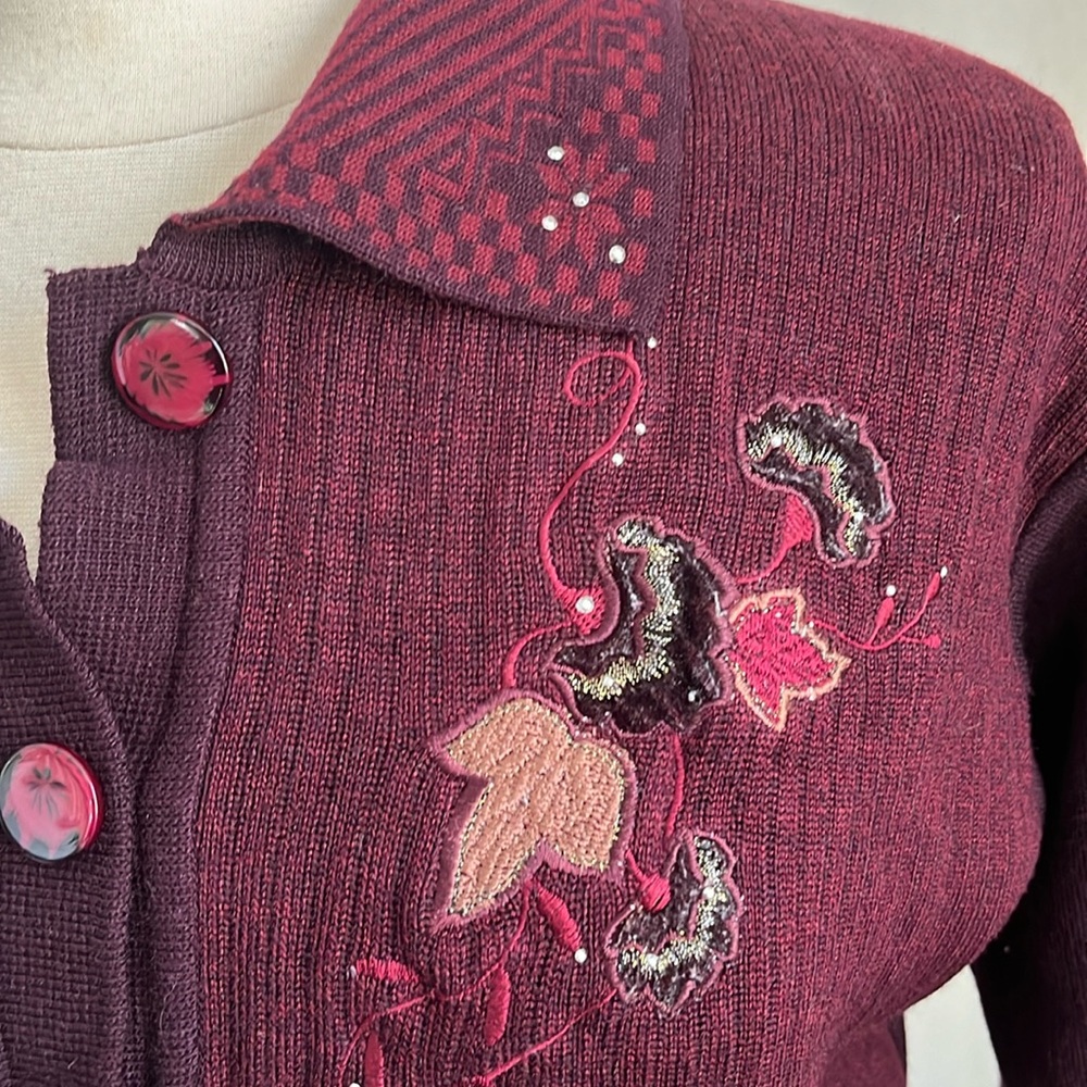 Vintage Burgundy 3/4 sleeve Sweater/Cardigan Button up w/beads & embroidery - Picture 6 of 15